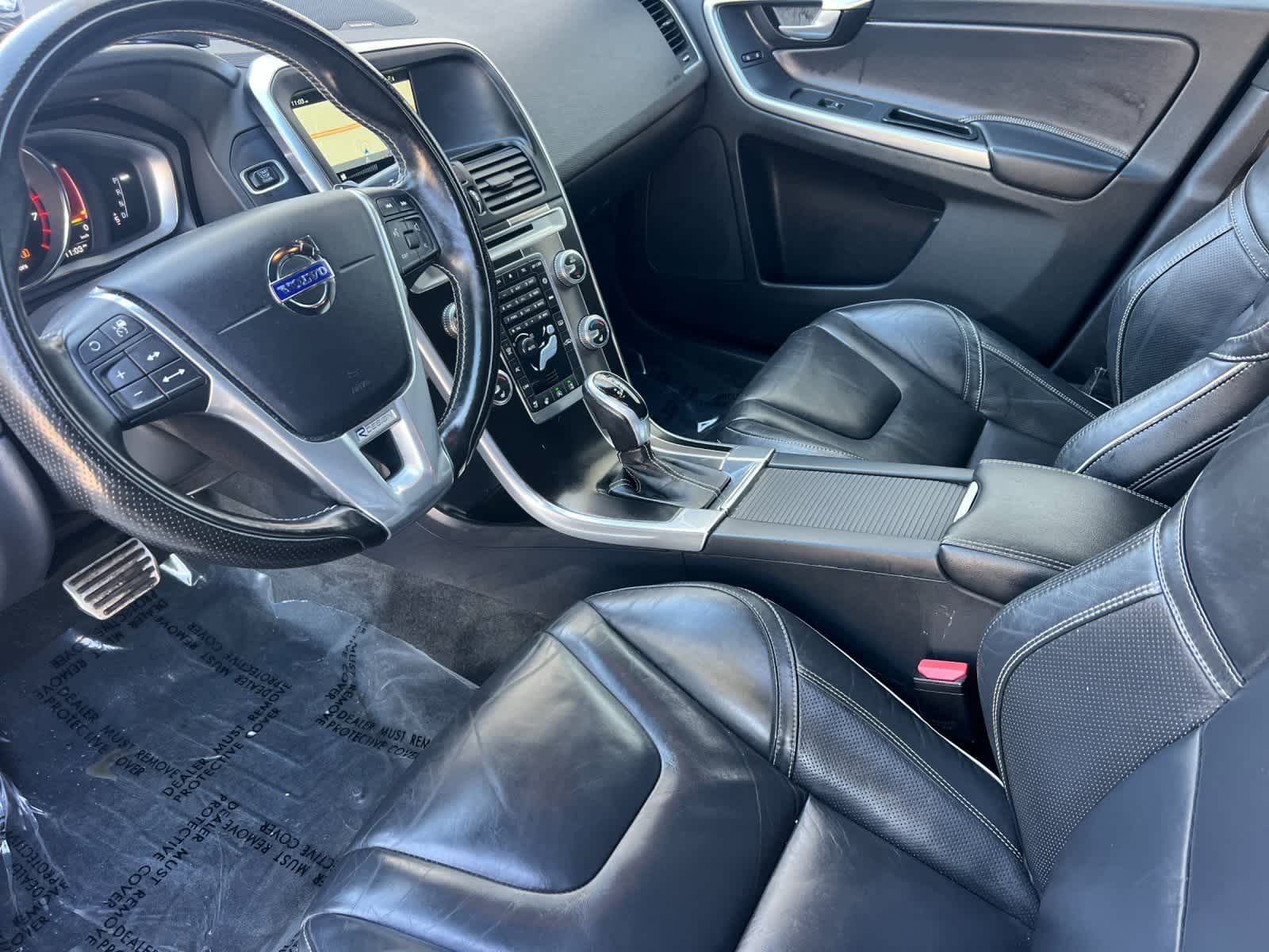 Thumbnail: 2017 Volvo XC60 - 12