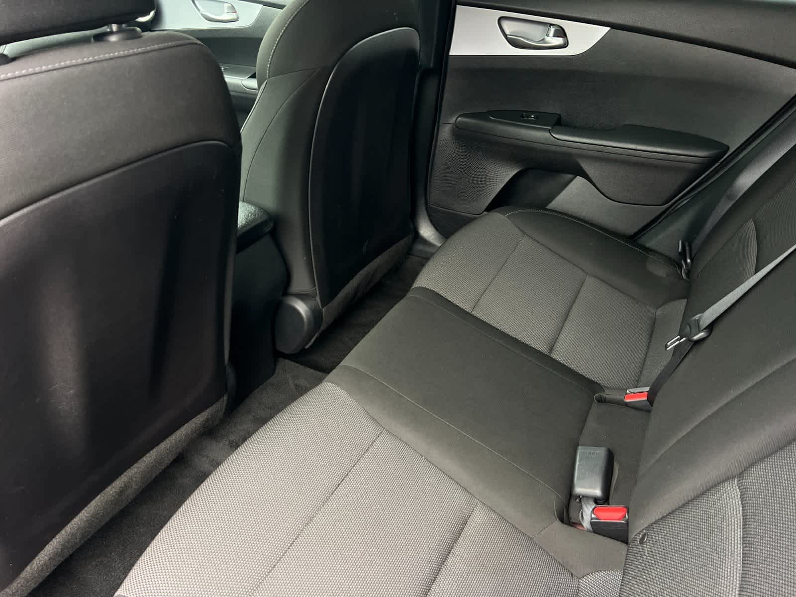 Thumbnail: 2022 Kia Forte - 5