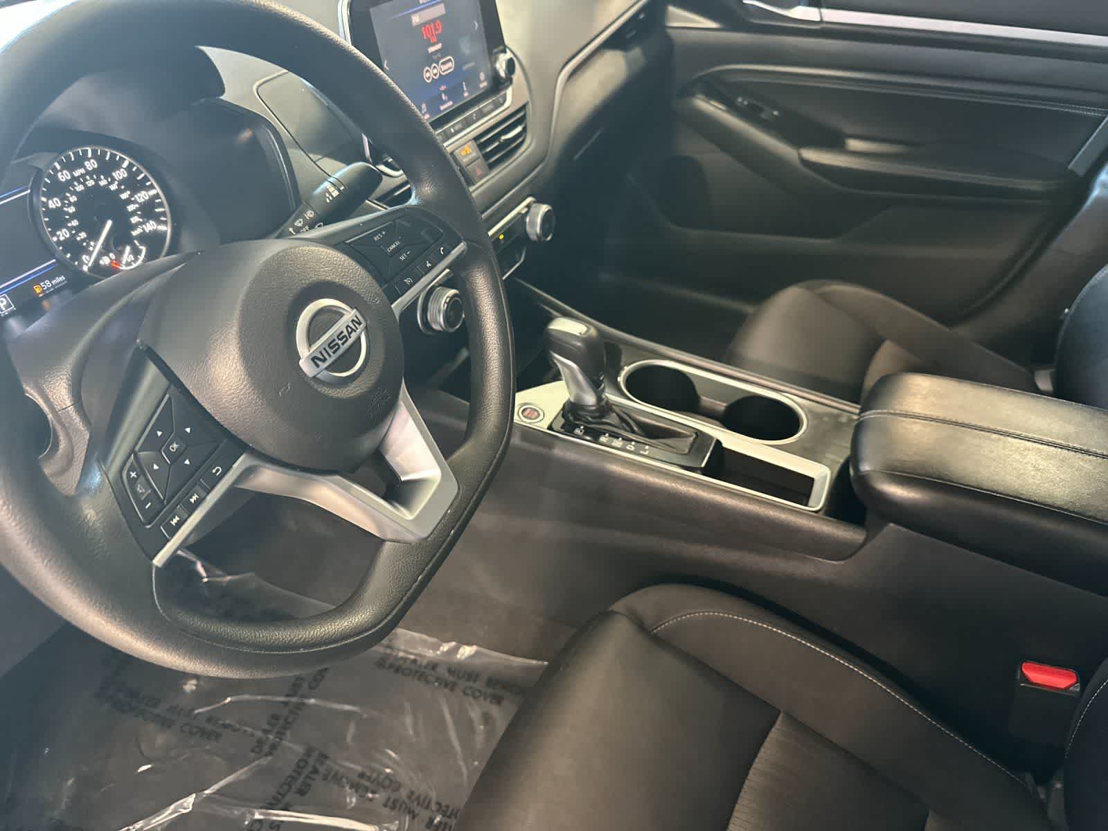 Thumbnail: 2021 Nissan Altima - 11