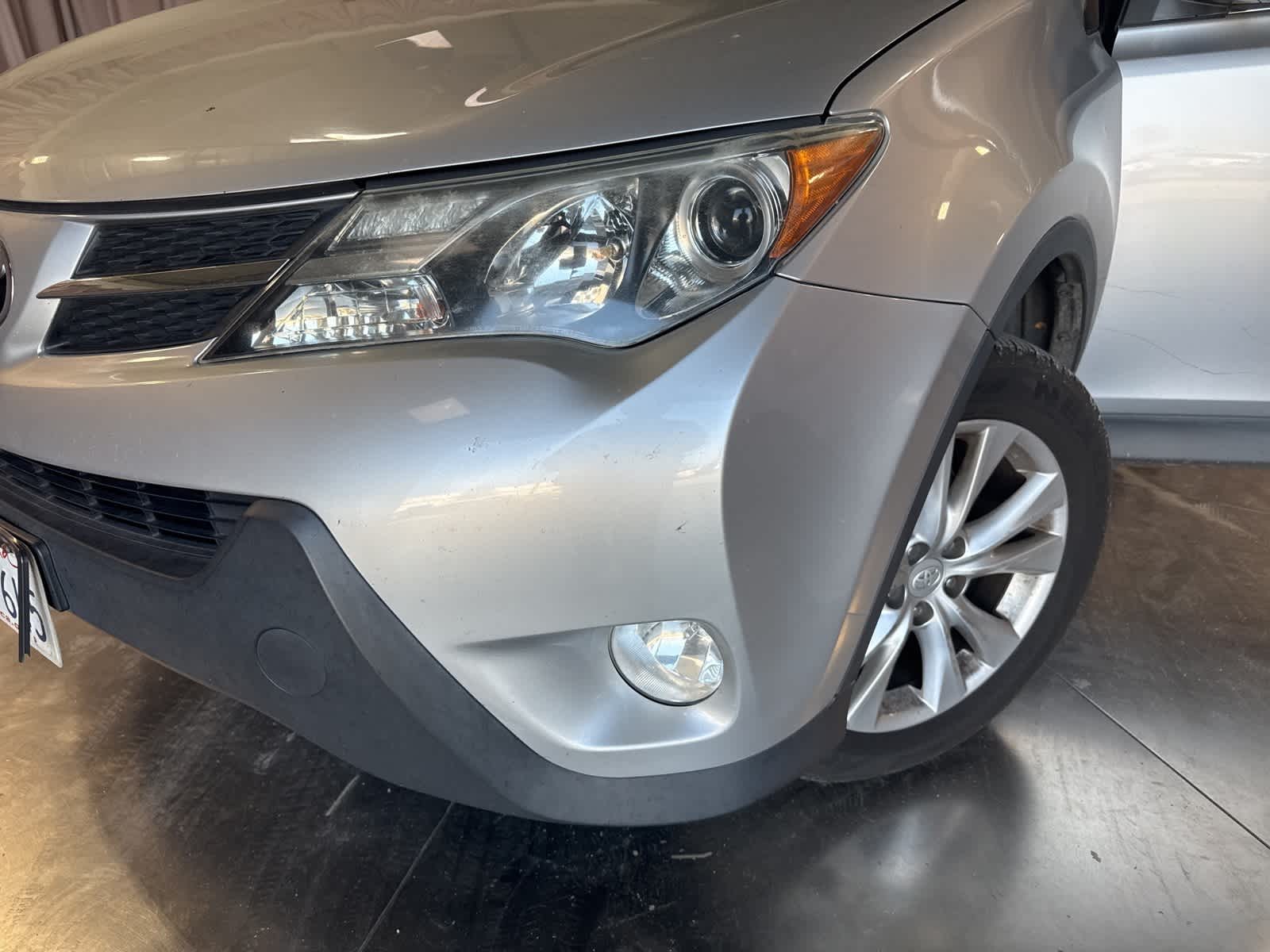 Thumbnail: 2014 Toyota RAV4 - 12