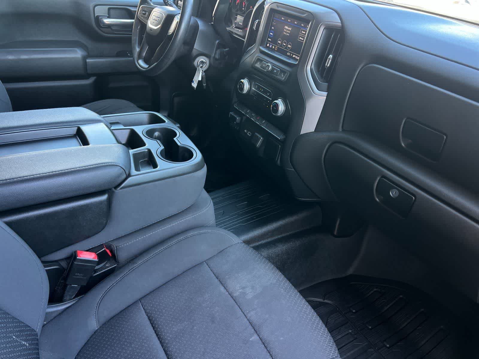 Thumbnail: 2021 GMC Sierra 3500 - 15