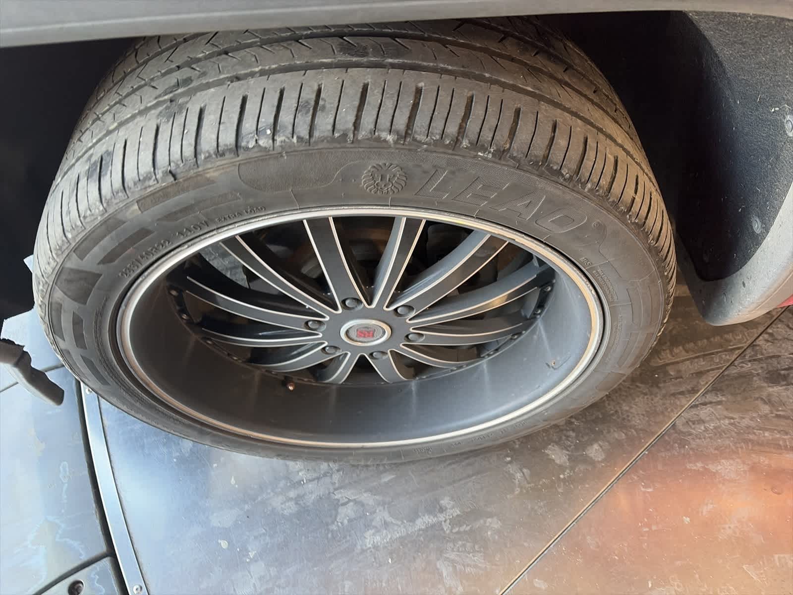 Thumbnail: 2014 GMC Sierra 1500 - 17