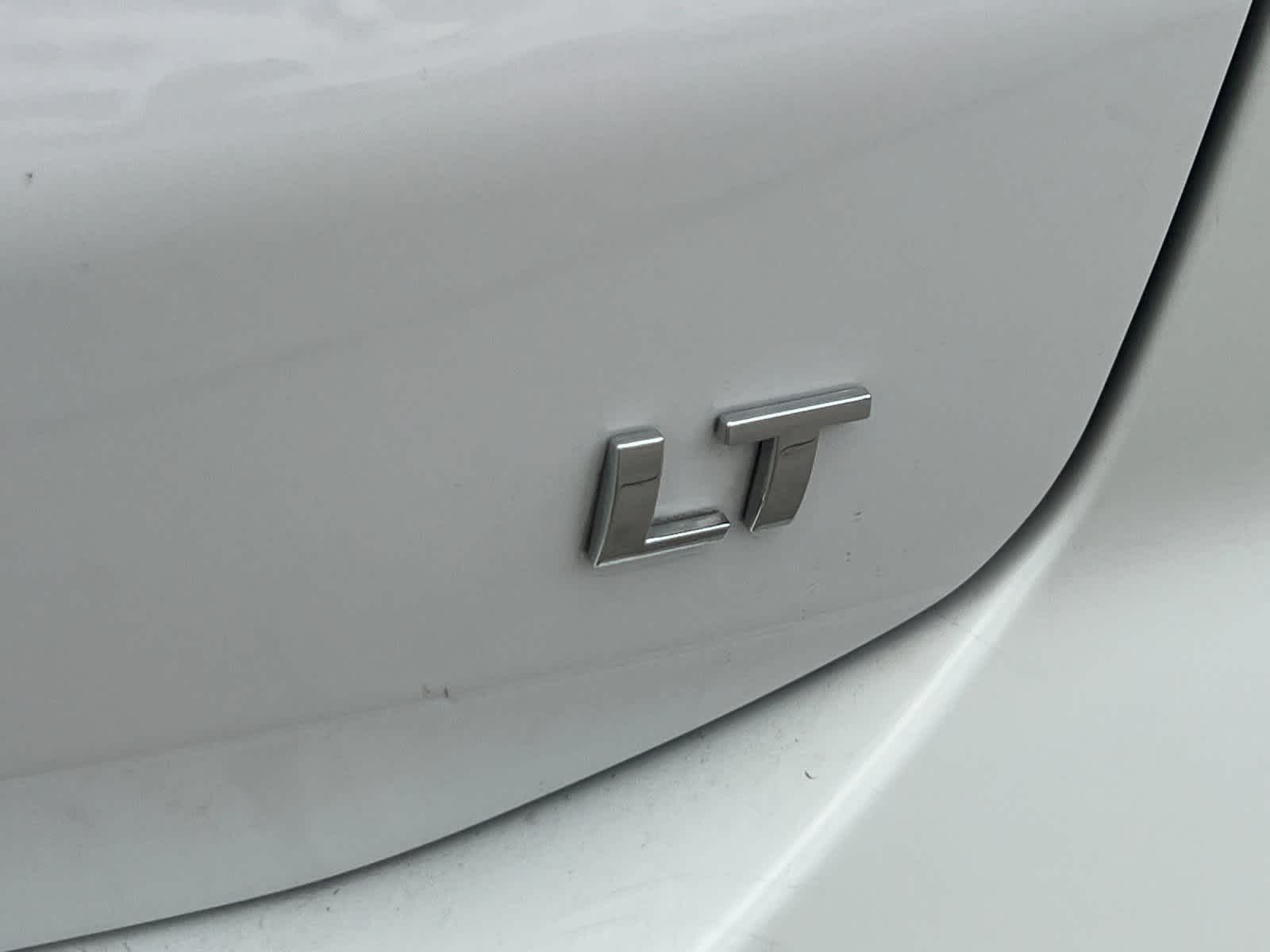 Thumbnail: 2022 Chevrolet Equinox - 27