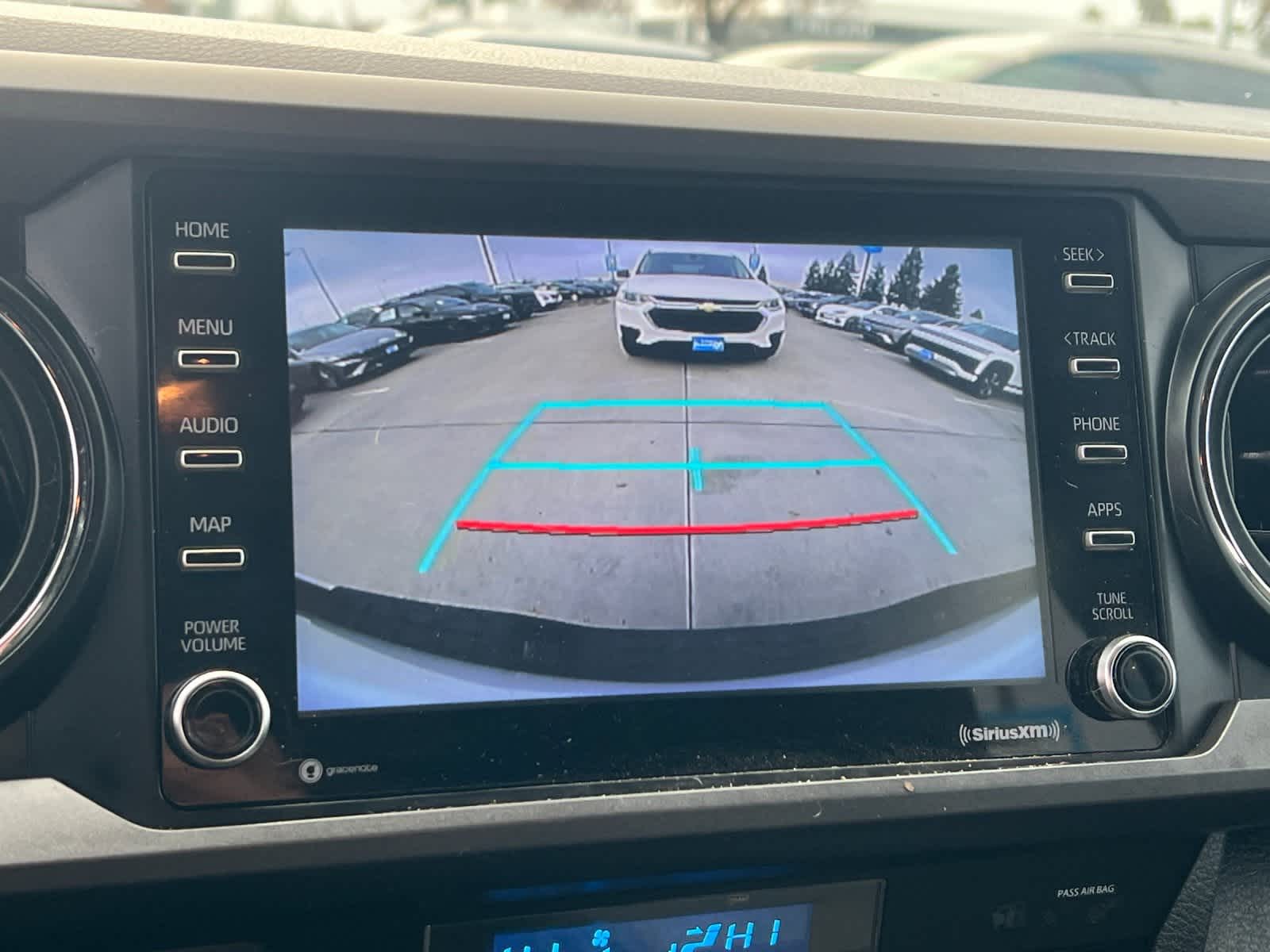 Thumbnail: 2022 Toyota Tacoma - 18