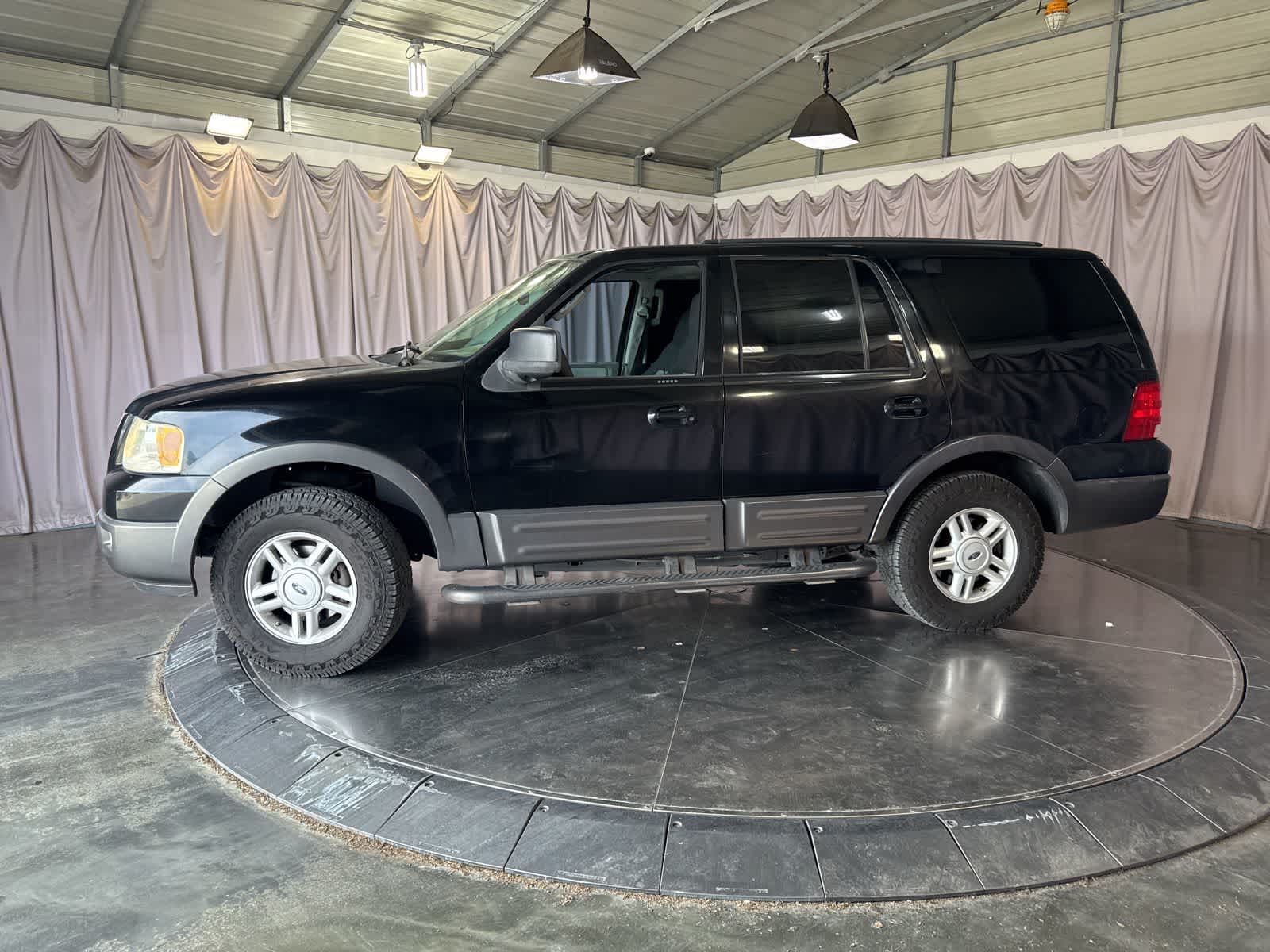 Thumbnail: 2004 Ford Expedition - 8