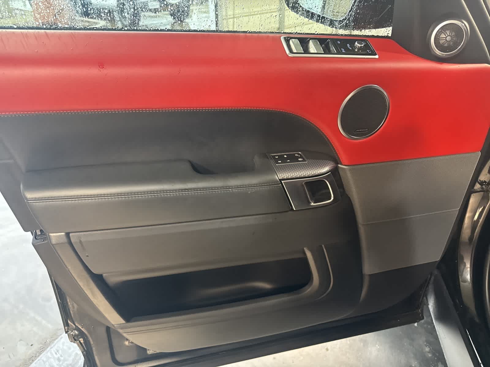 Thumbnail: 2020 Land Rover Range Rover Sport - 14