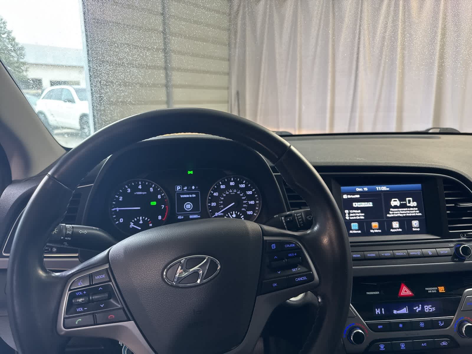 Thumbnail: 2017 Hyundai Elantra - 22