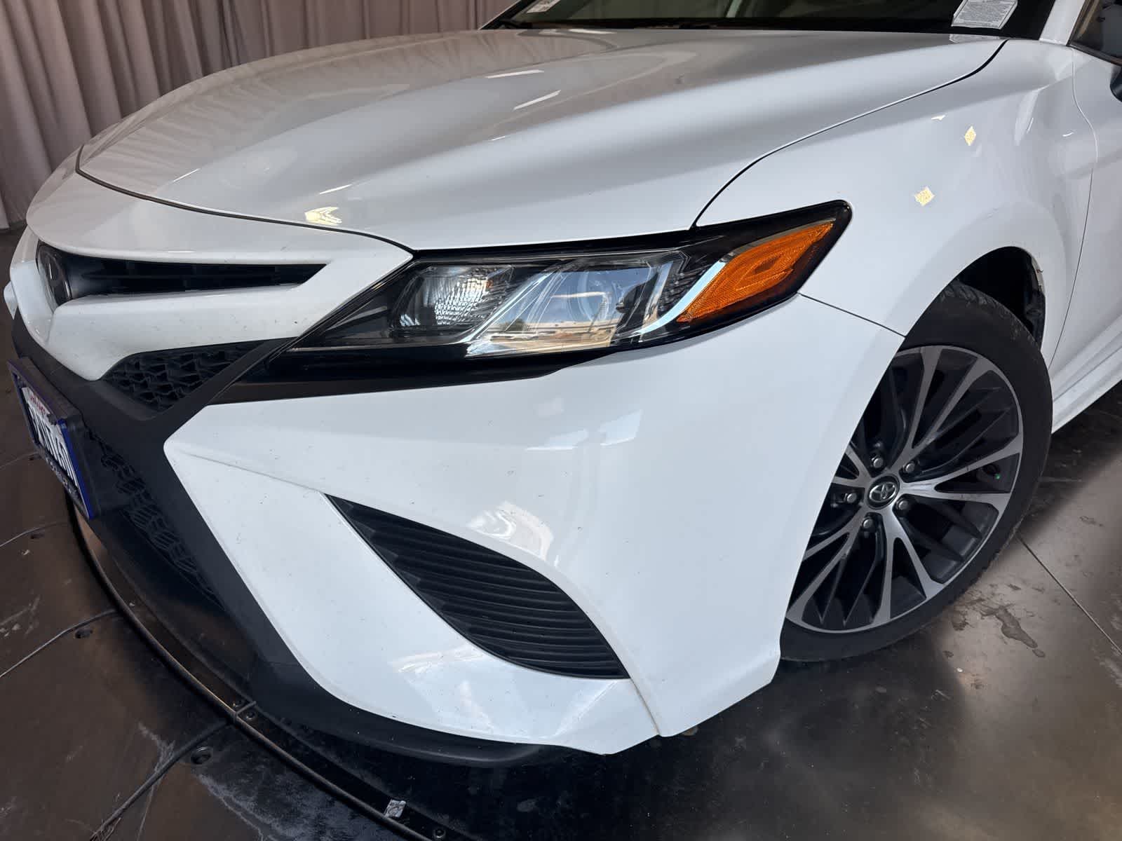 Thumbnail: 2019 Toyota Camry - 7