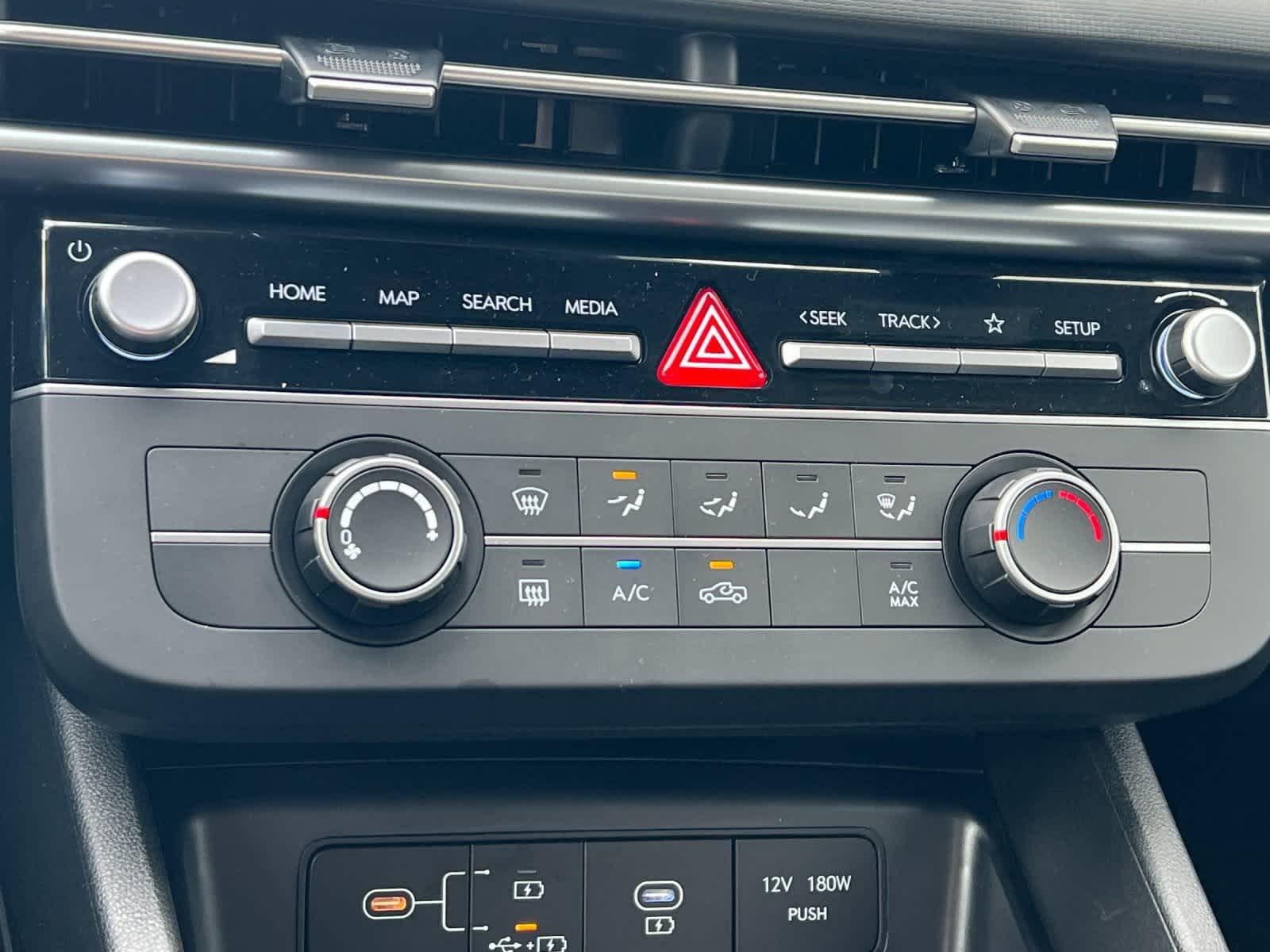 Thumbnail: 2026 Hyundai Santa Cruz - 18