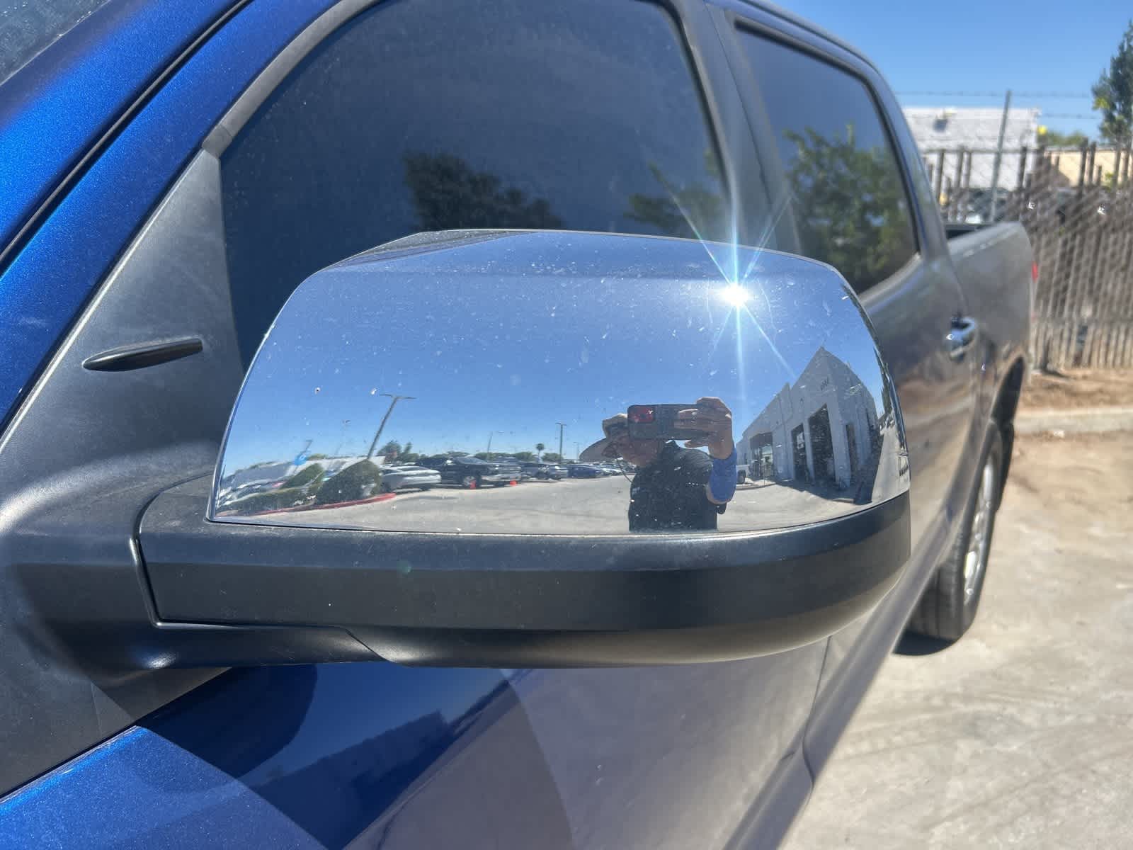 Thumbnail: 2014 Toyota Tundra - 18