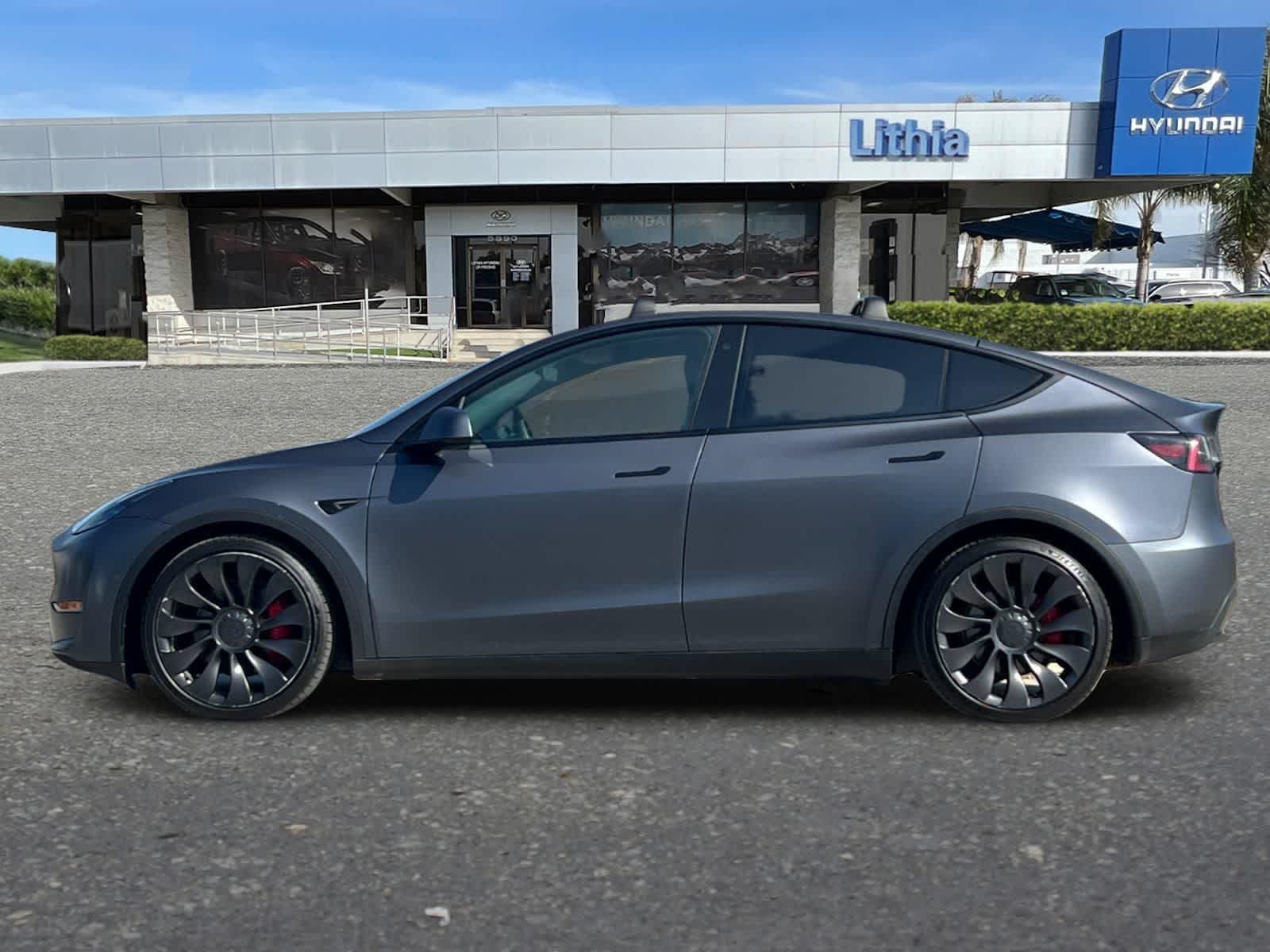 Thumbnail: 2022 Tesla Model Y - 6