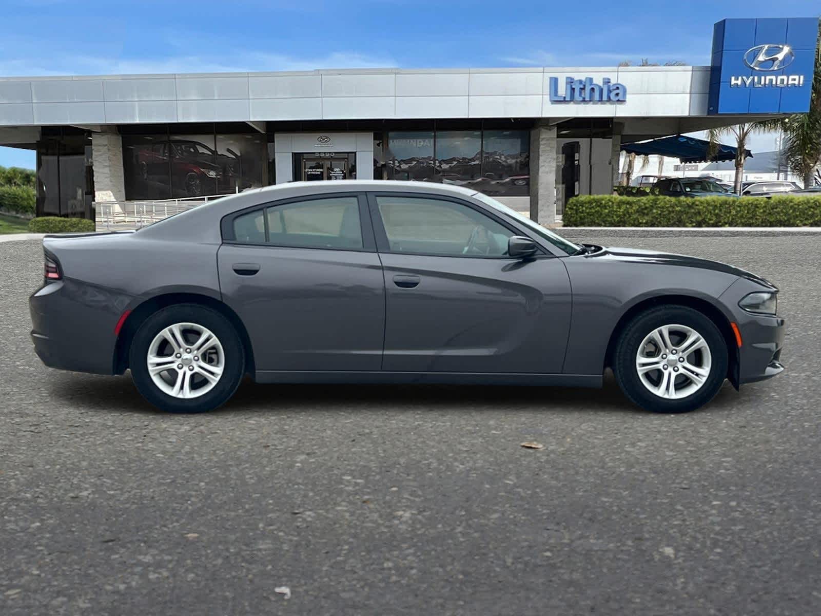 Thumbnail: 2022 Dodge Charger - 8