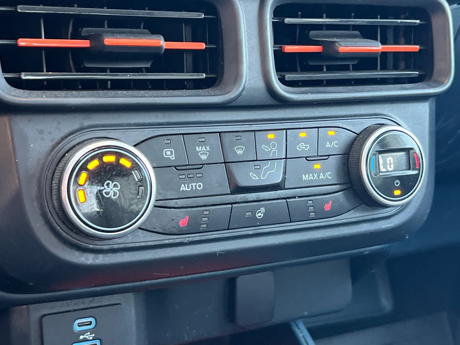 Thumbnail: 2022 Ford Maverick - 20