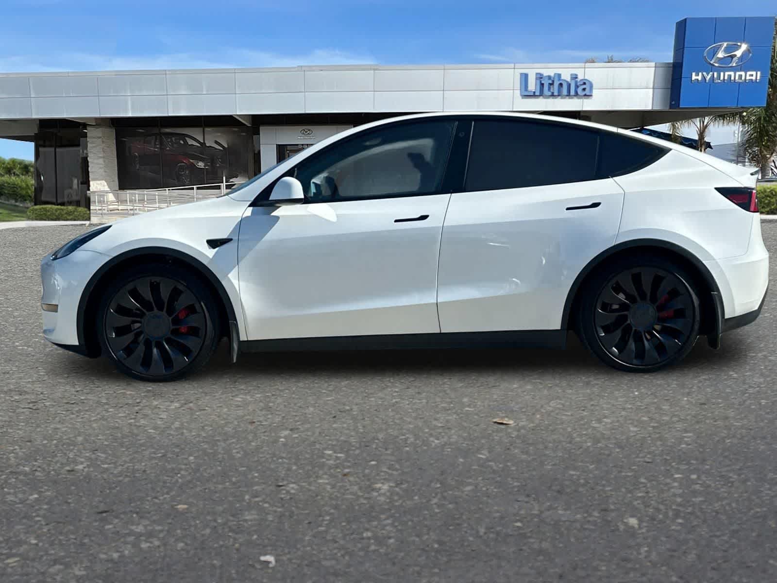 Thumbnail: 2023 Tesla Model Y - 6