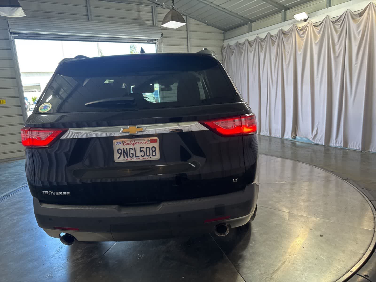 Thumbnail: 2021 Chevrolet Traverse - 6