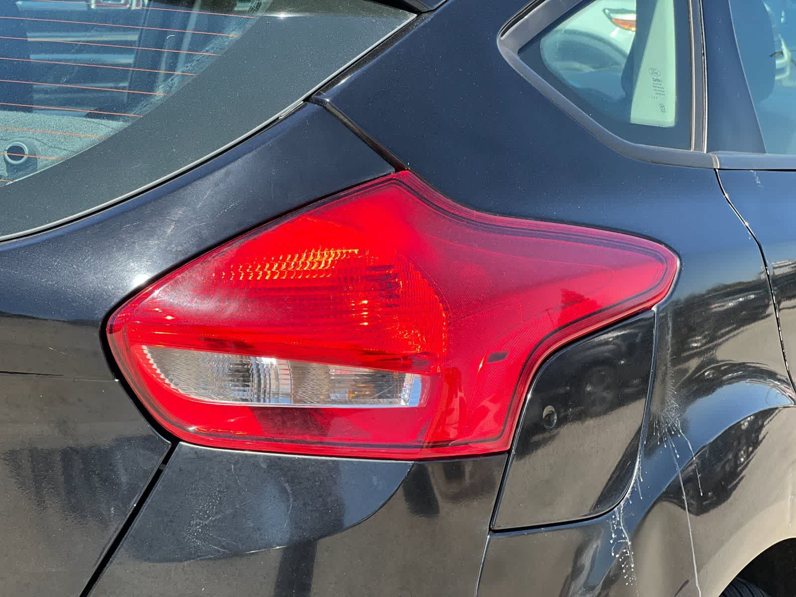 Thumbnail: 2018 Ford Focus - 26