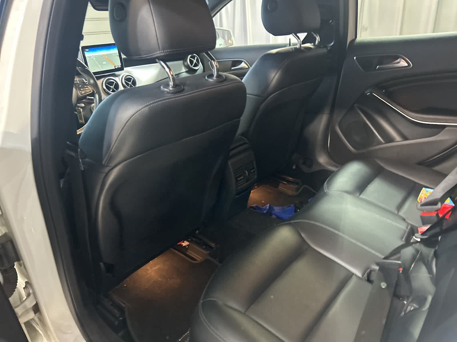 Thumbnail: 2016 Mercedes-Benz GLA - 19