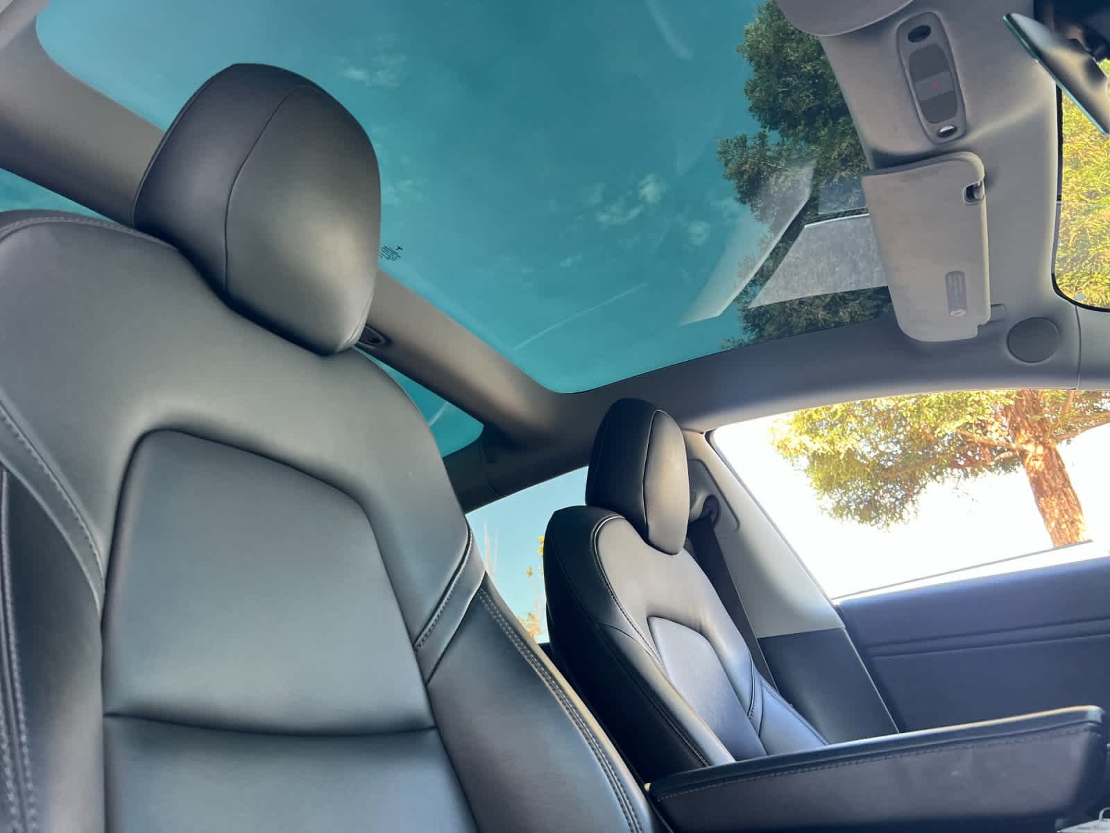 Thumbnail: 2018 Tesla Model 3 - 16