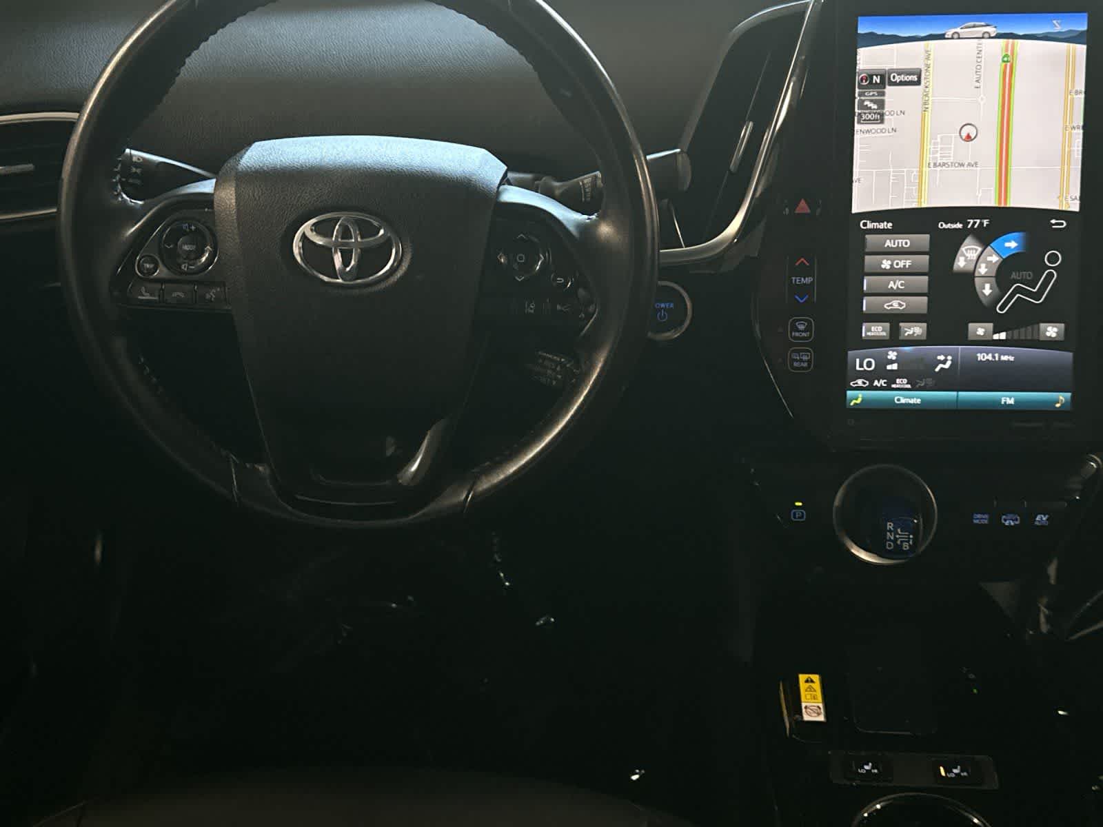Thumbnail: 2022 Toyota Prius Prime - 15