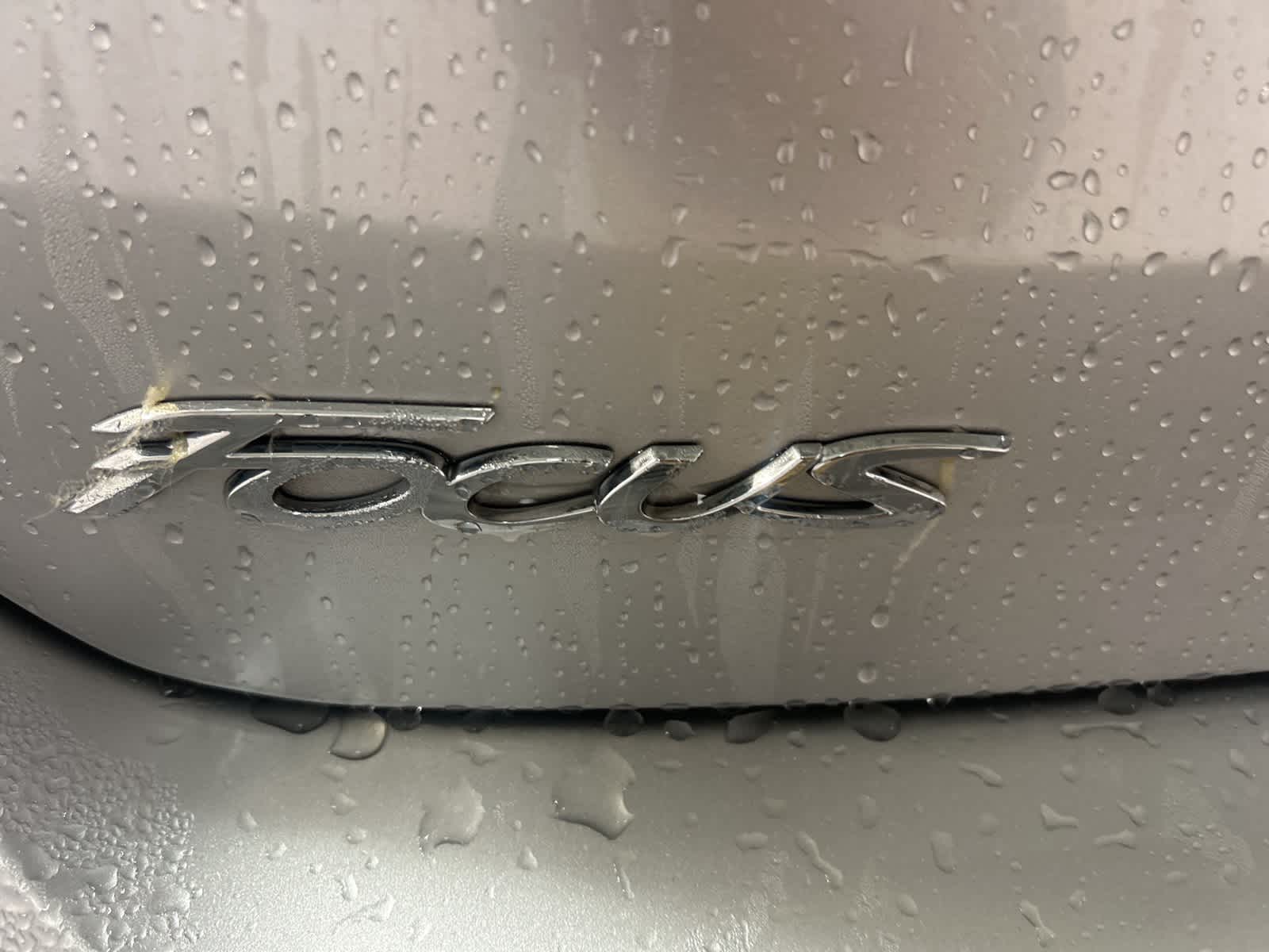 Thumbnail: 2015 Ford Focus - 12