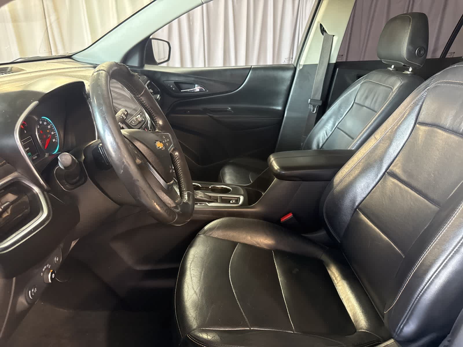 Thumbnail: 2018 Chevrolet Equinox - 18