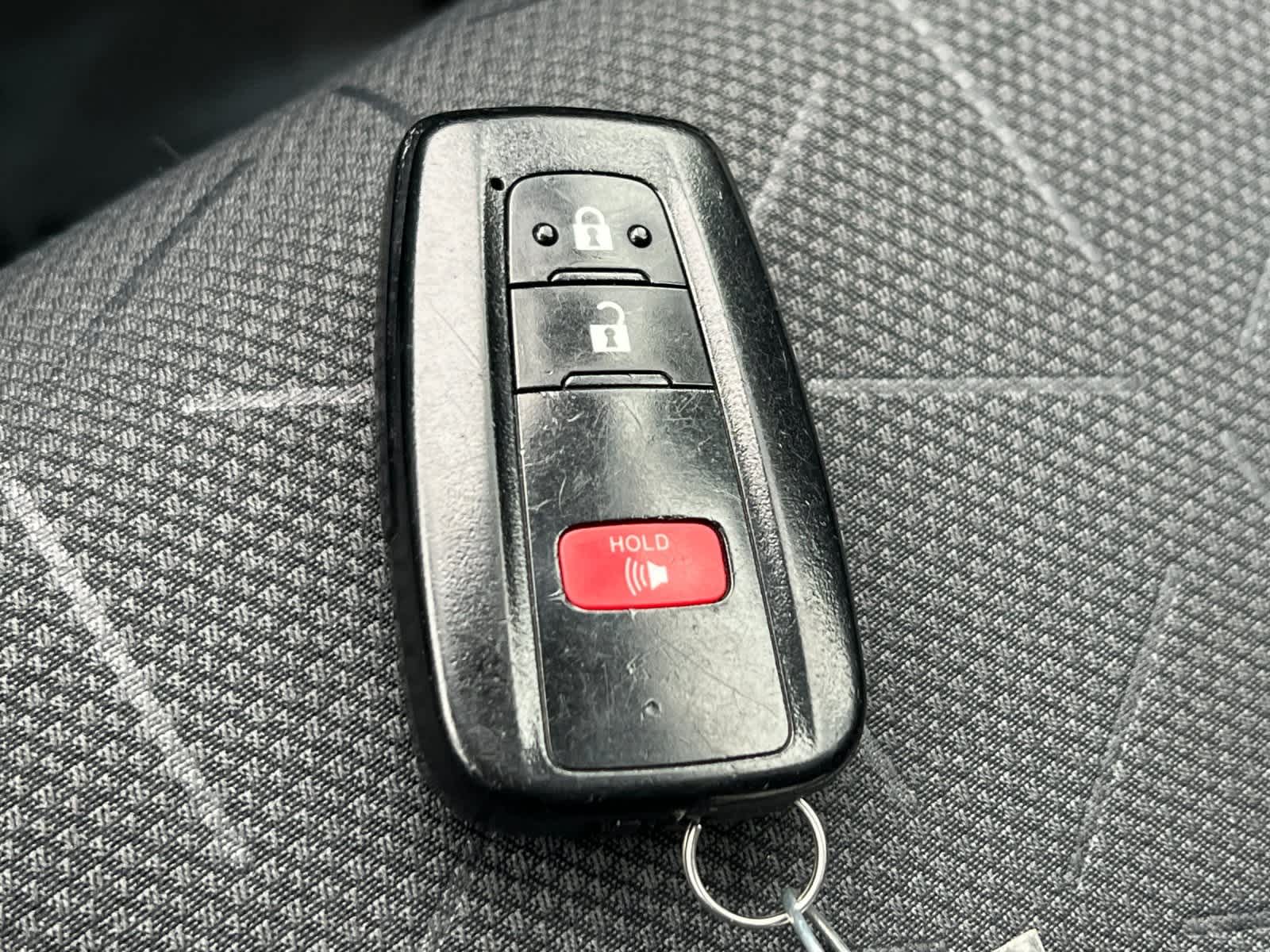 Thumbnail: 2020 Toyota RAV4 - 28