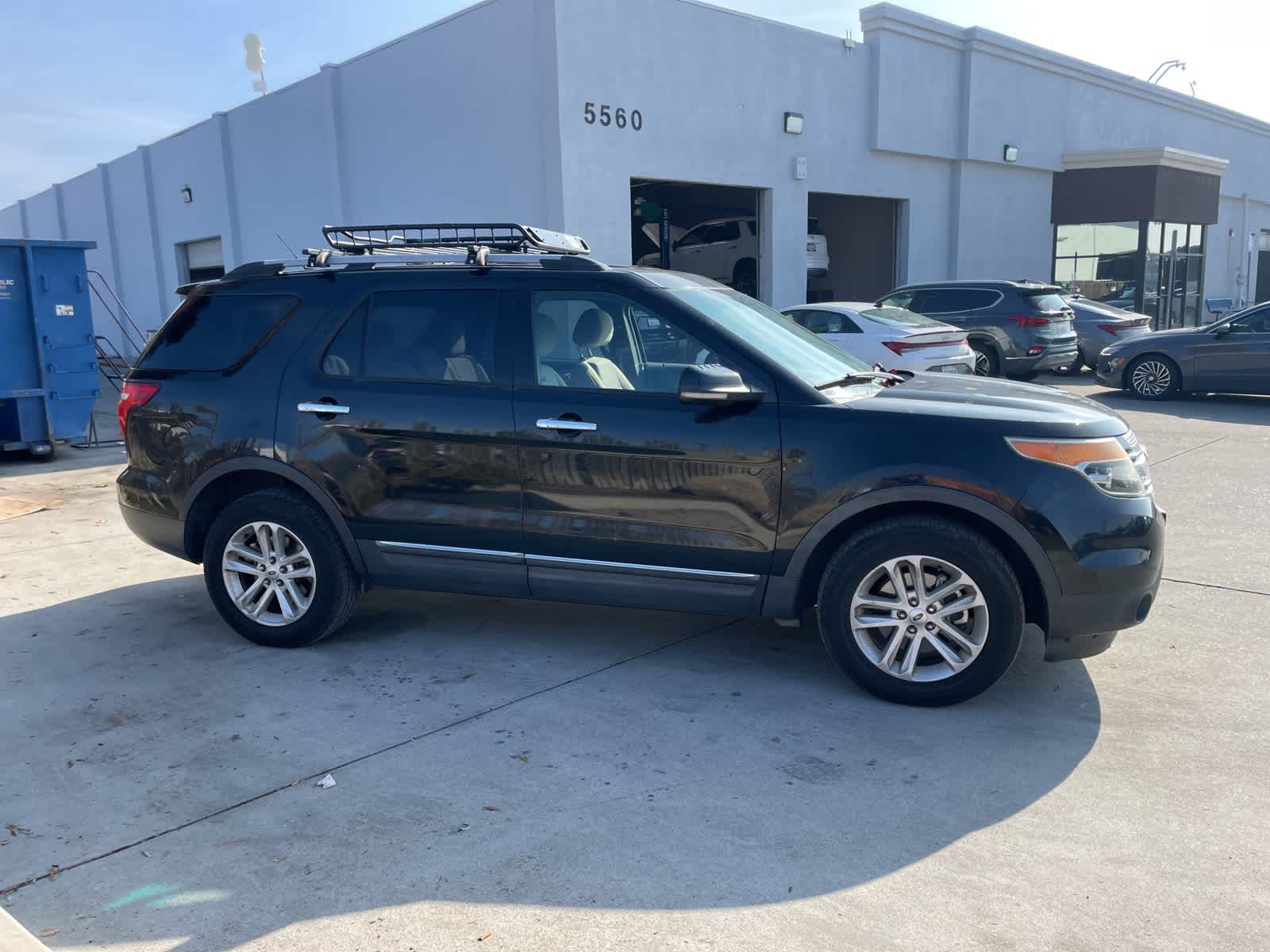 Thumbnail: 2013 Ford Explorer - 4