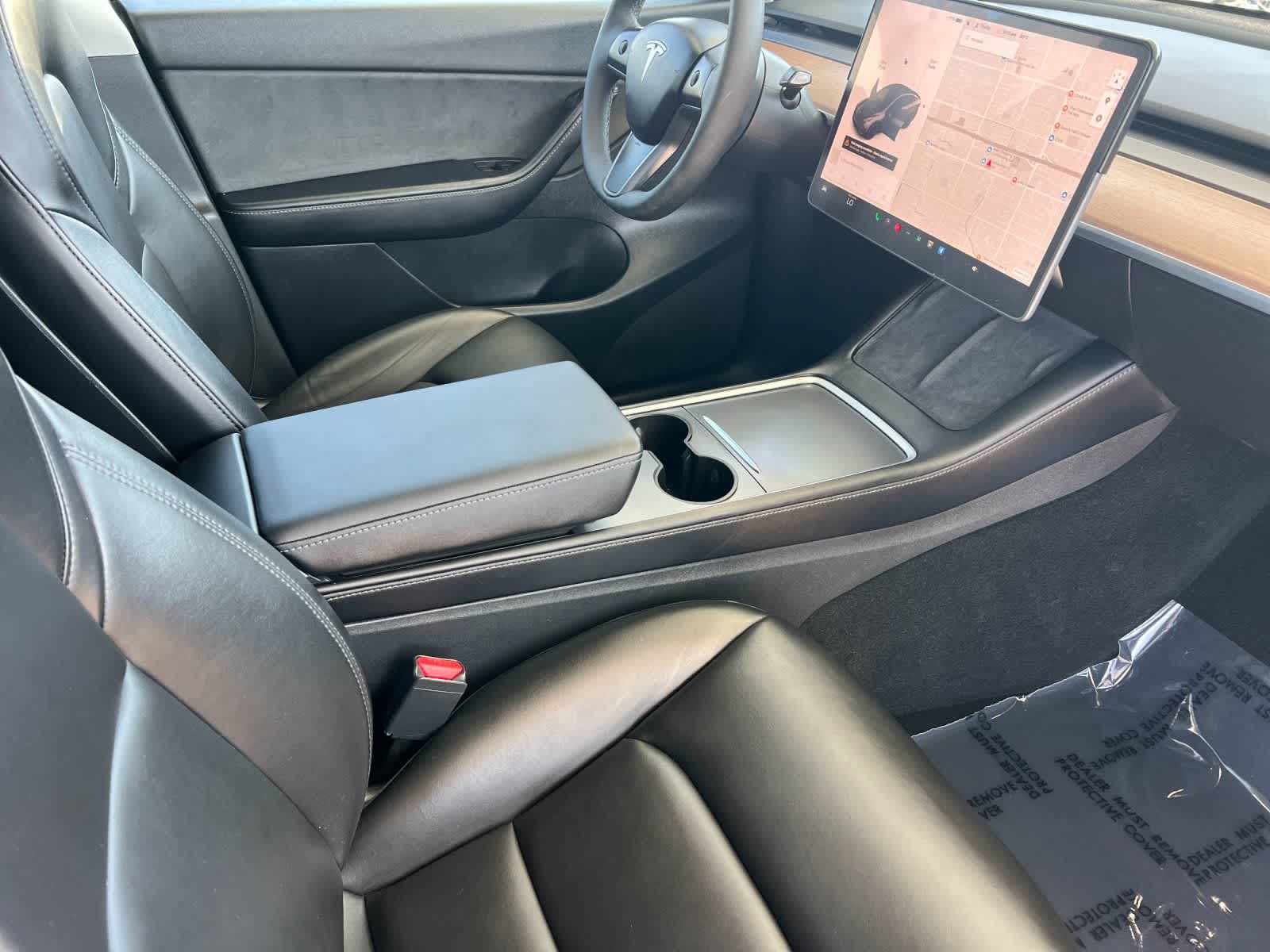 Thumbnail: 2022 Tesla Model Y - 17