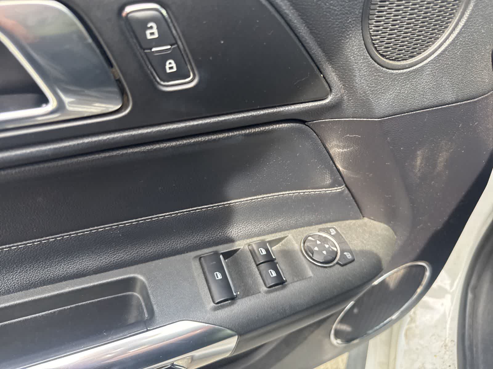 Thumbnail: 2019 Ford Mustang - 16