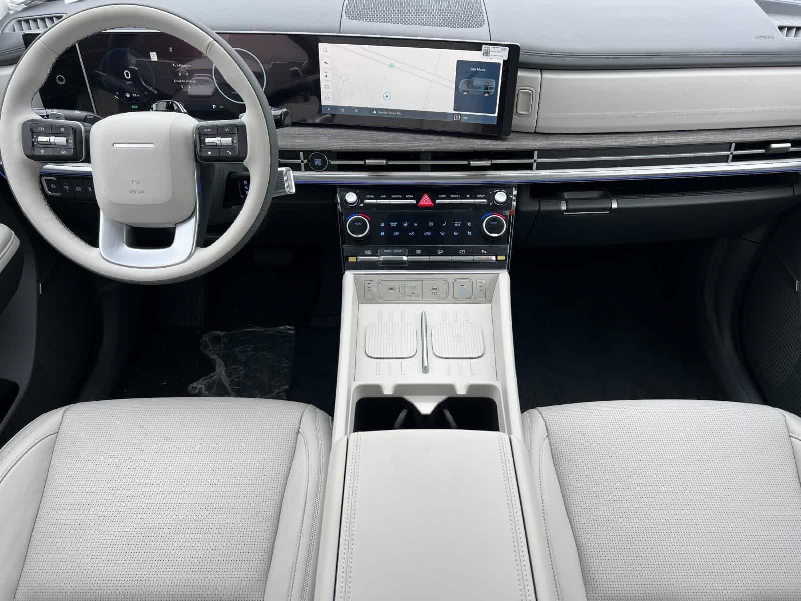 Thumbnail: 2025 Hyundai Santa Fe - 3