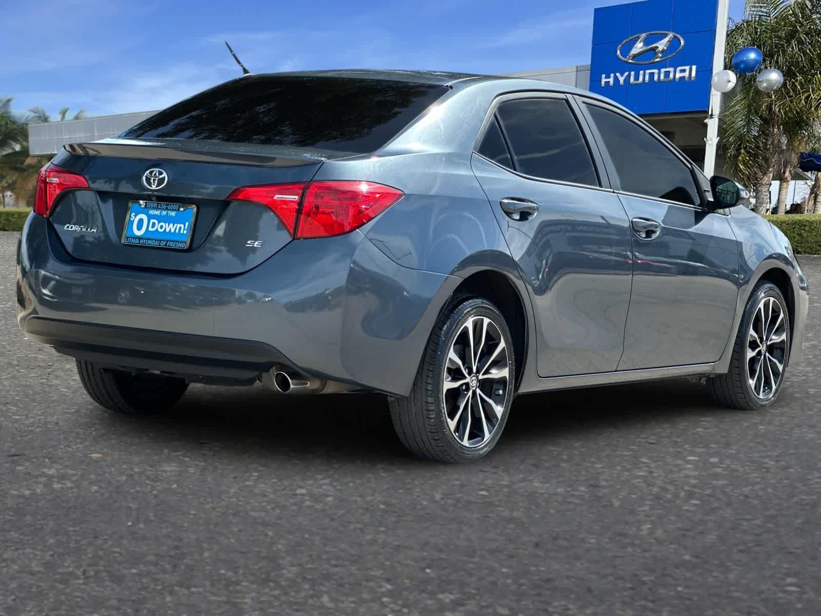 Thumbnail: 2018 Toyota Corolla - 3