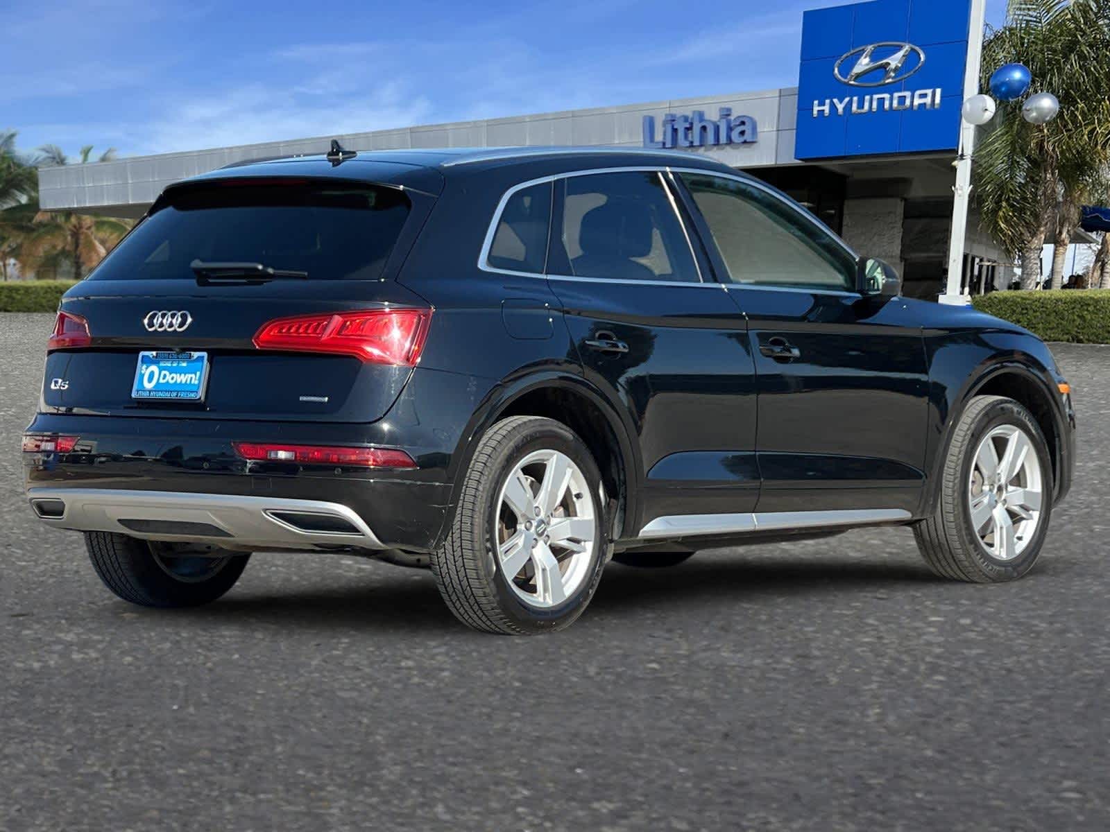 Thumbnail: 2019 Audi Q5 - 3