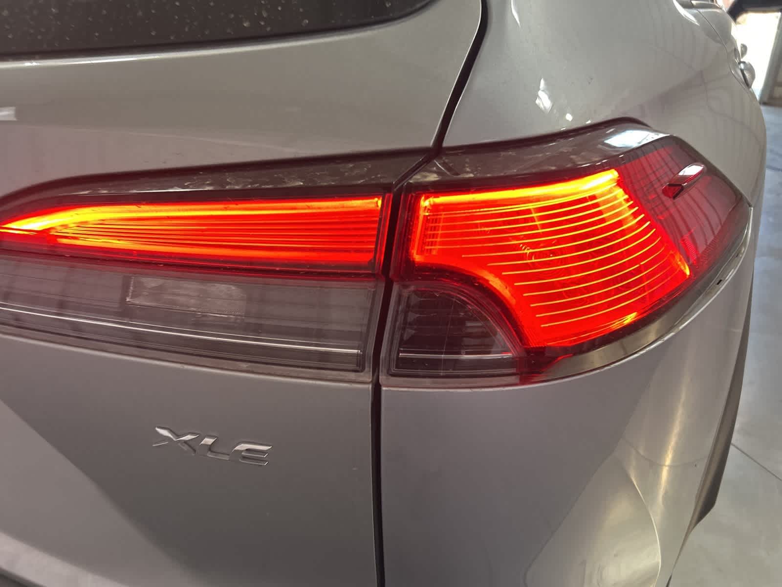 Thumbnail: 2022 Toyota Corolla Cross - 9