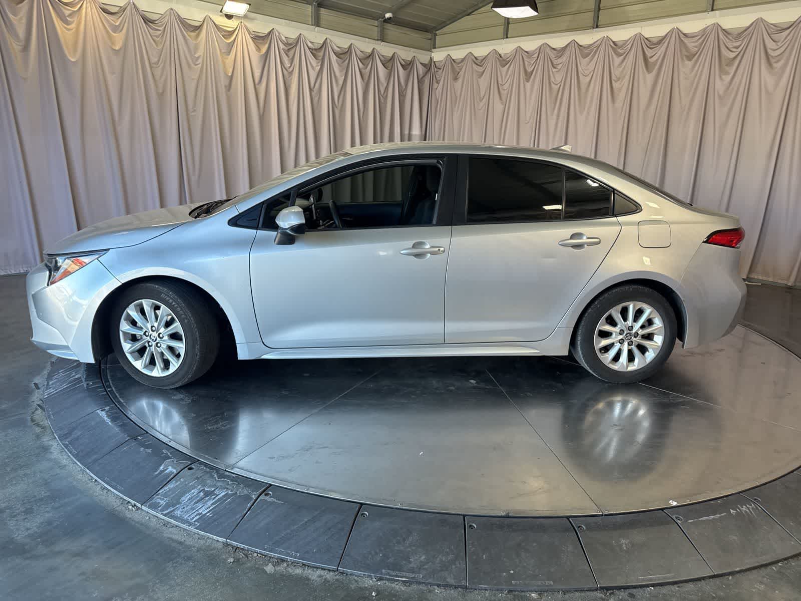 Thumbnail: 2020 Toyota Corolla - 6