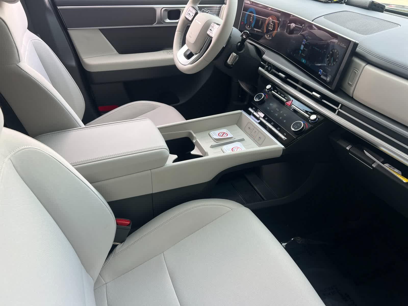 Thumbnail: 2026 Hyundai Santa Fe - 16