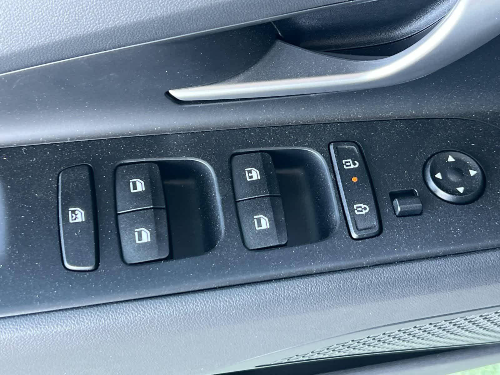 Thumbnail: 2025 Hyundai Elantra - 14