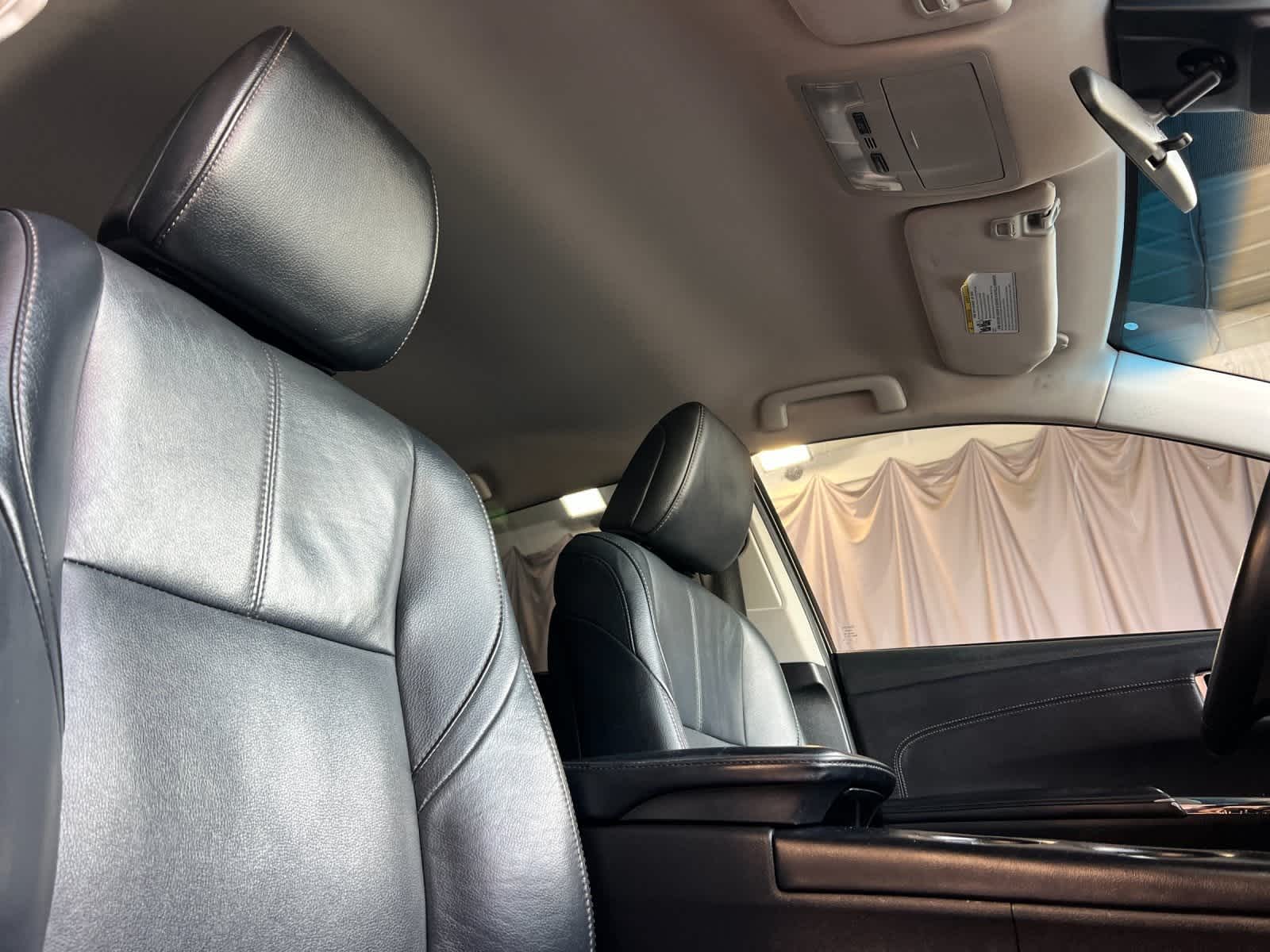 Thumbnail: 2018 Toyota Avalon - 16