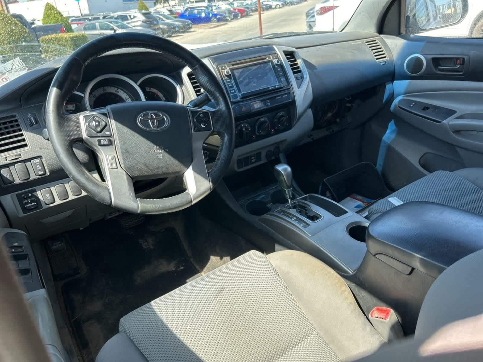 Thumbnail: 2014 Toyota Tacoma - 24