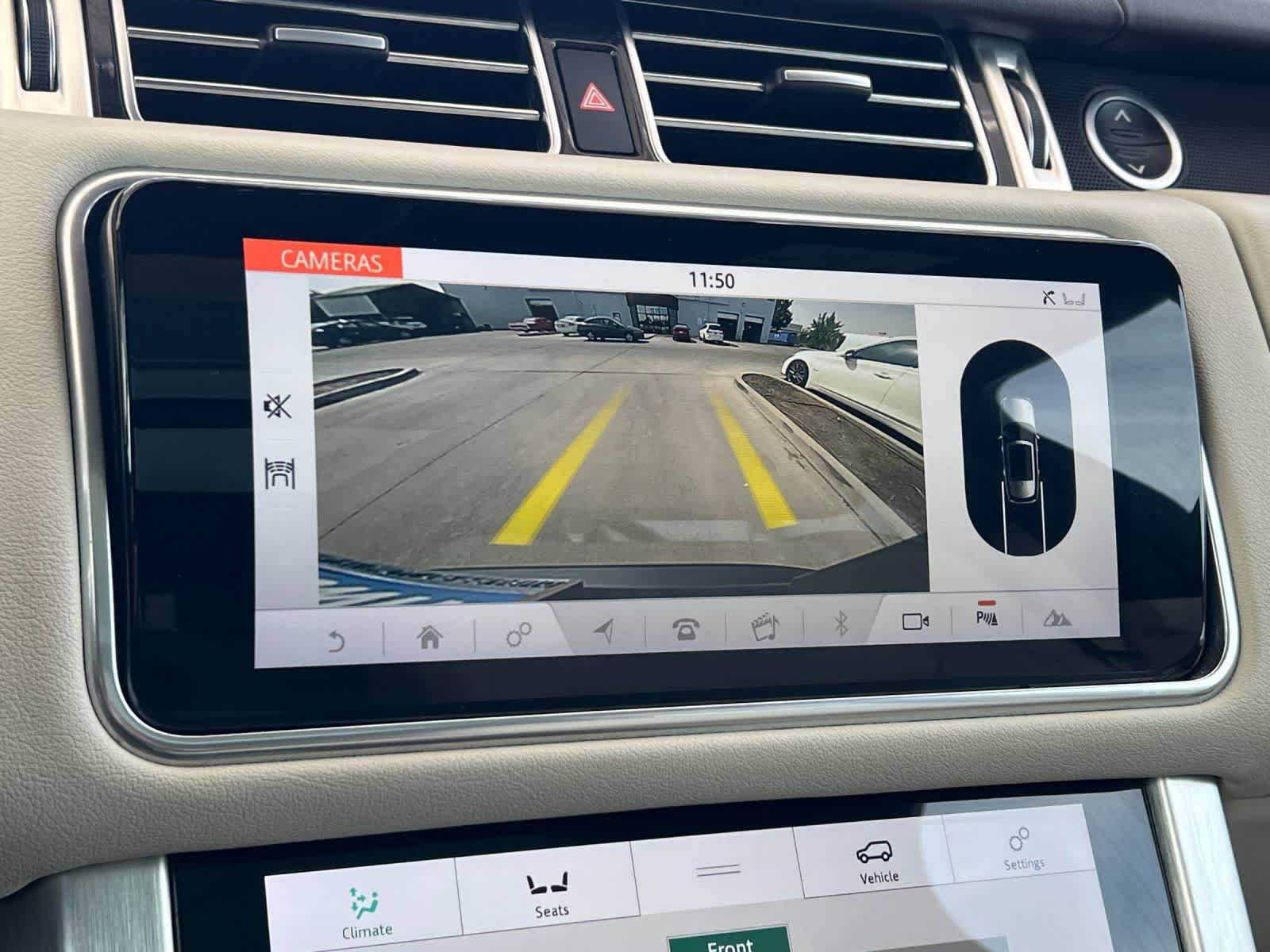 Thumbnail: 2021 Land Rover Range Rover - 19