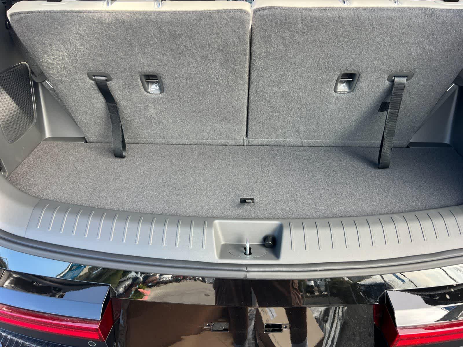 Thumbnail: 2026 Hyundai Santa Fe - 16