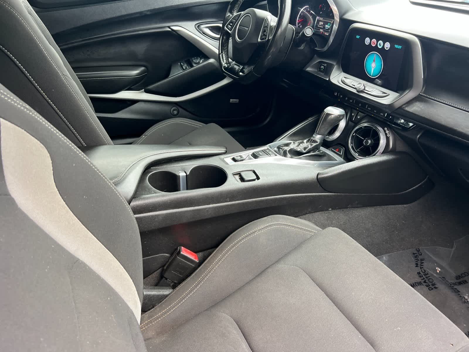 Thumbnail: 2016 Chevrolet Camaro - 16