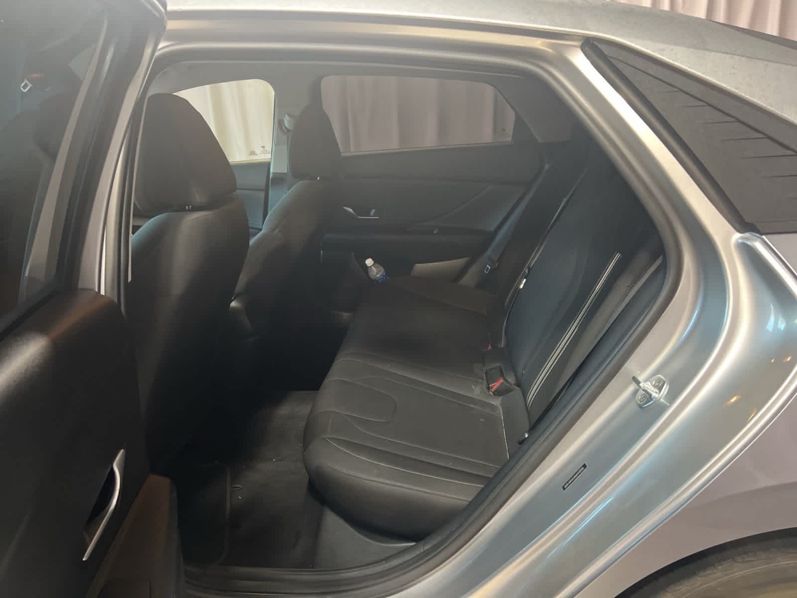 Thumbnail: 2021 Hyundai Elantra - 18