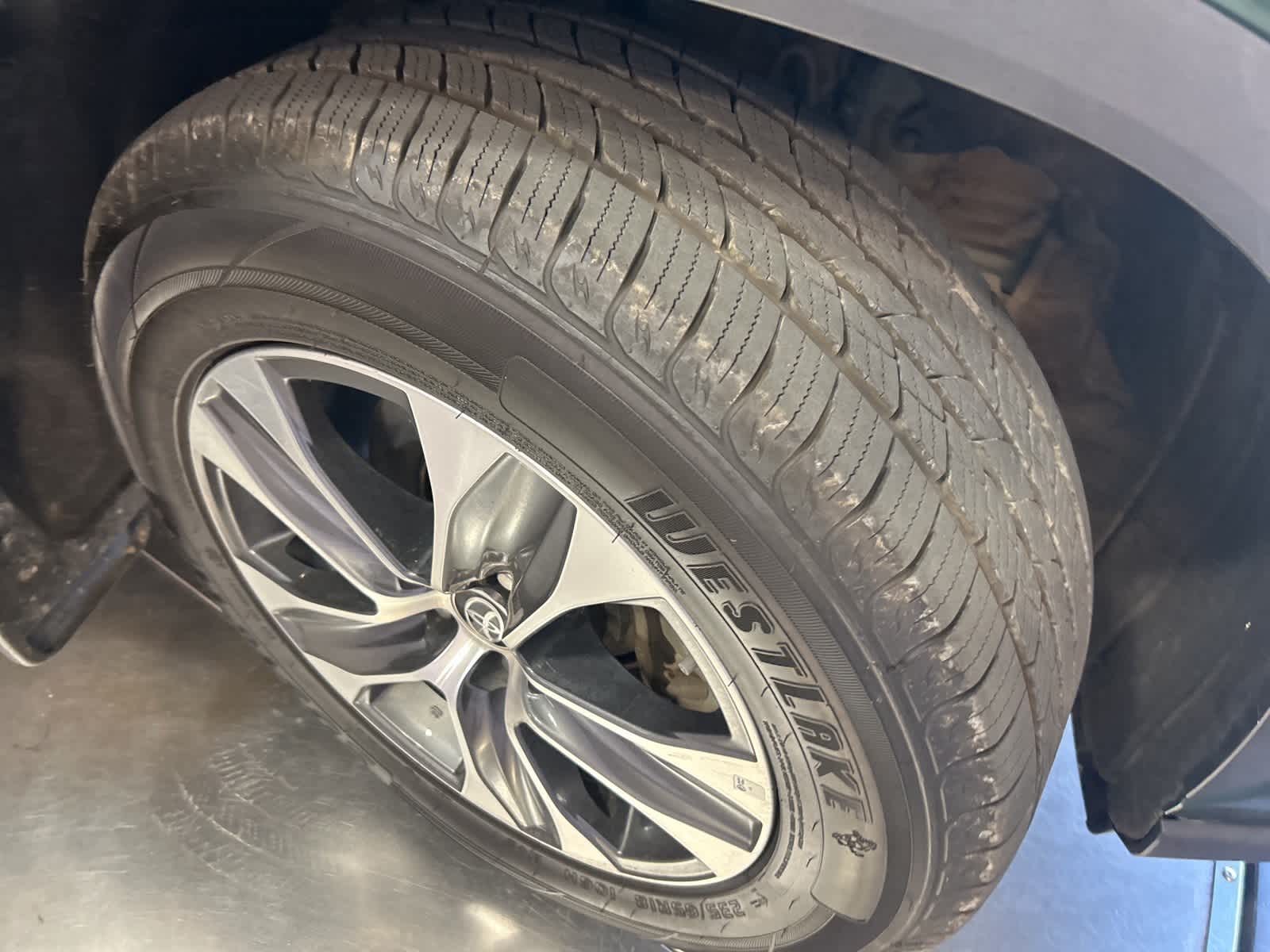 2024 Toyota Highlander XLE 5