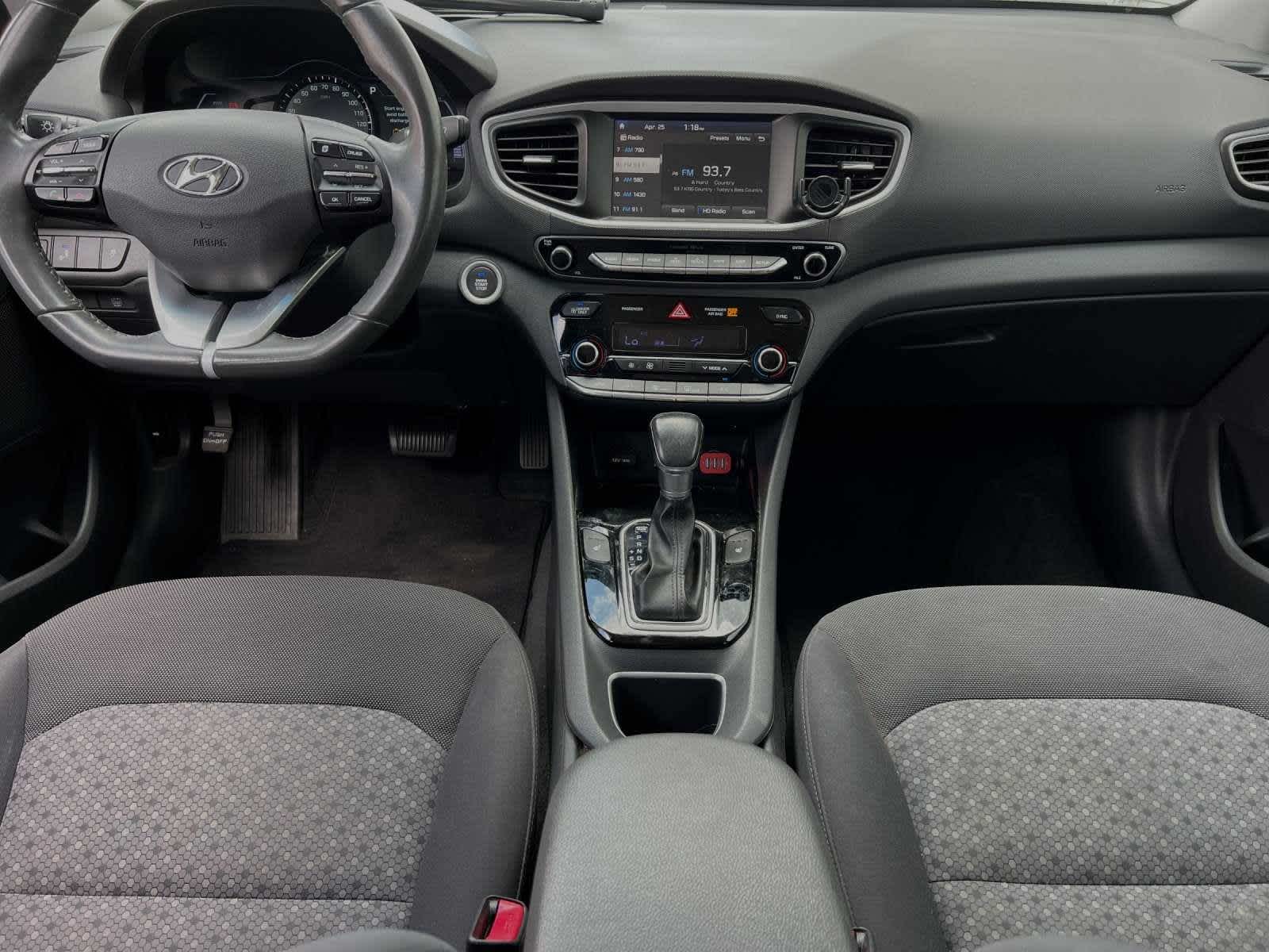 2017 Hyundai Ioniq SEL 3