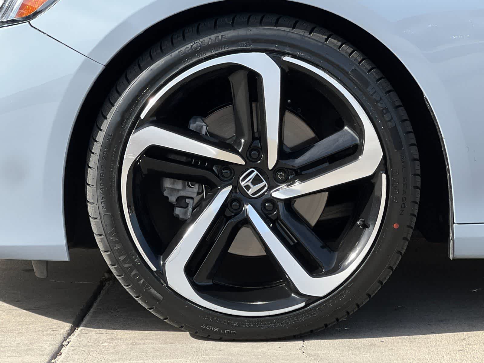 Thumbnail: 2022 Honda Accord - 26