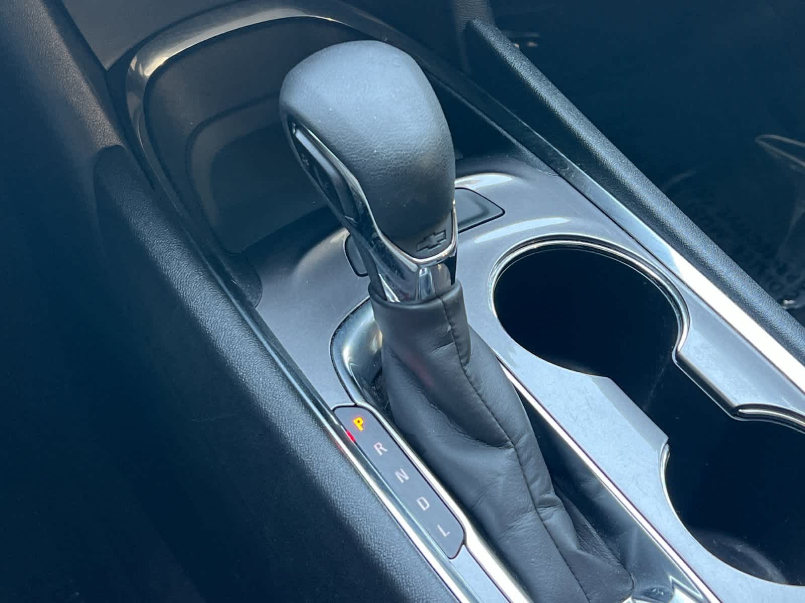 Thumbnail: 2023 Chevrolet Malibu - 20