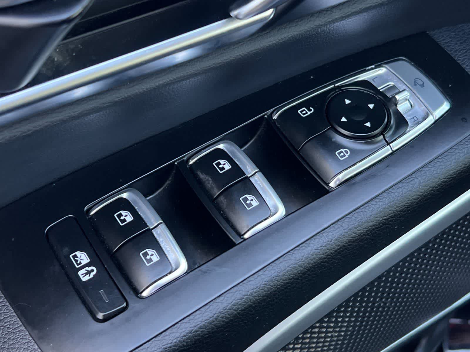 Thumbnail: 2022 Kia Telluride - 14