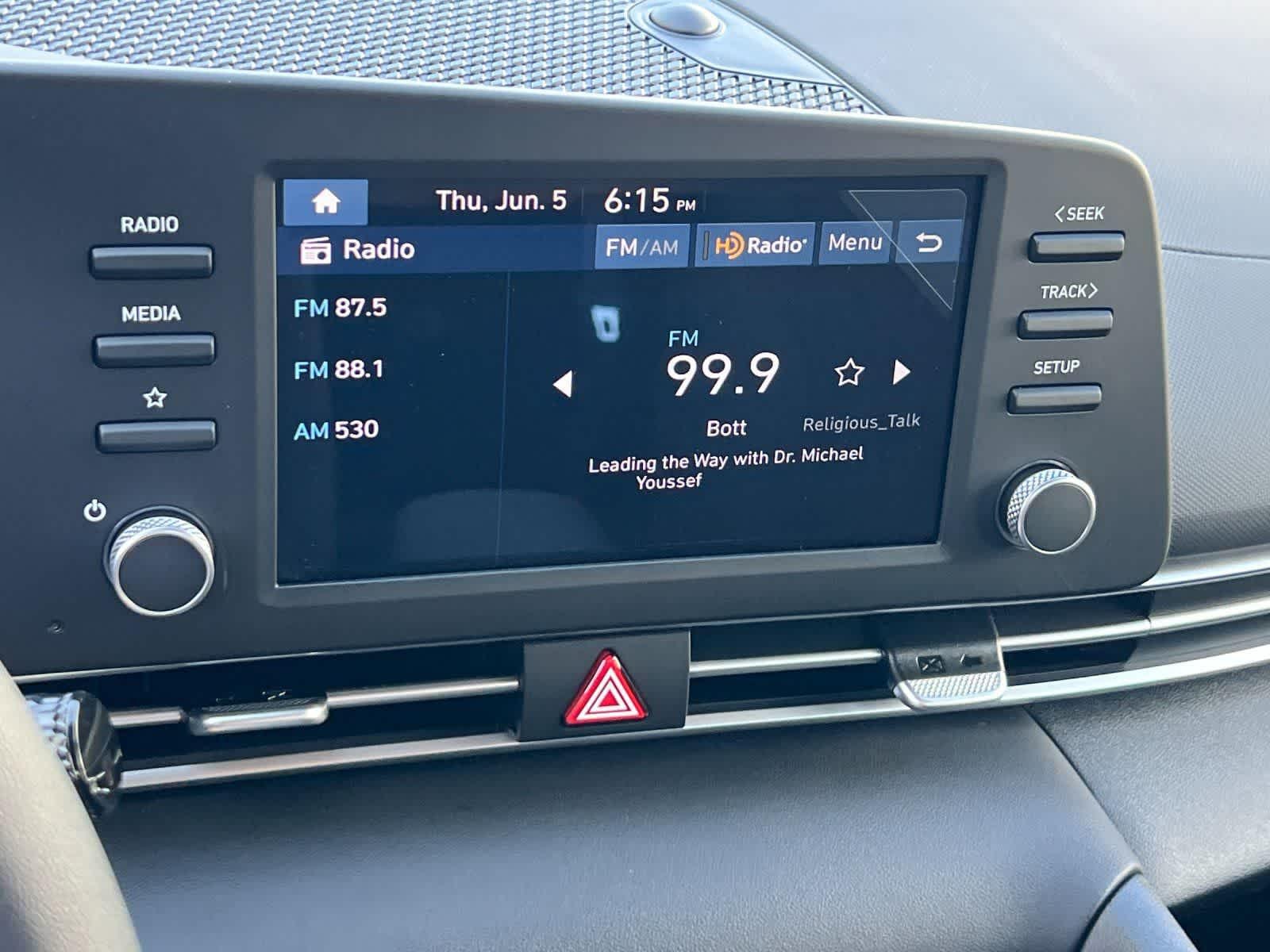 2025 Hyundai Elantra Blue - Photo 17