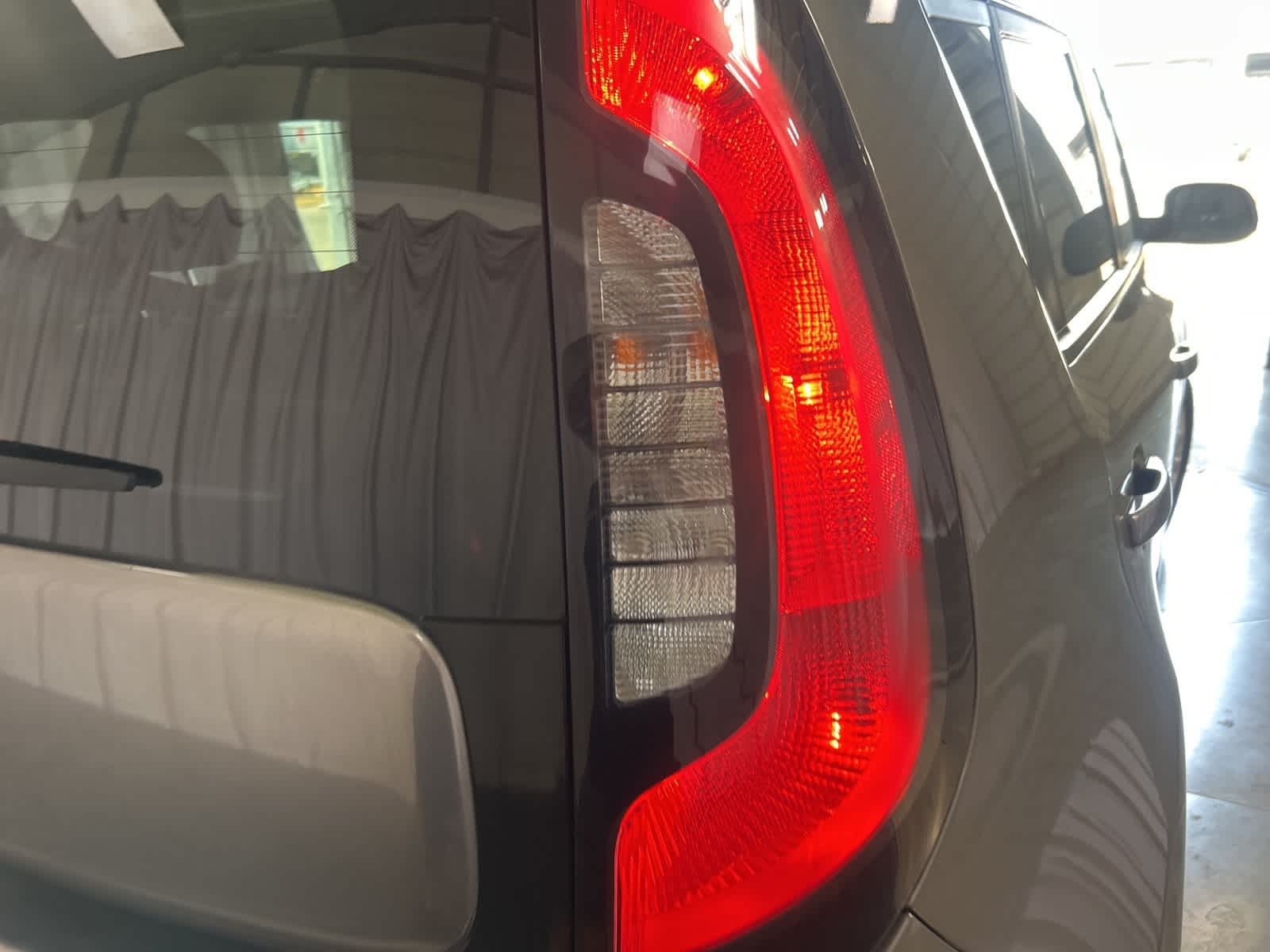 Thumbnail: 2019 Kia Soul - 10