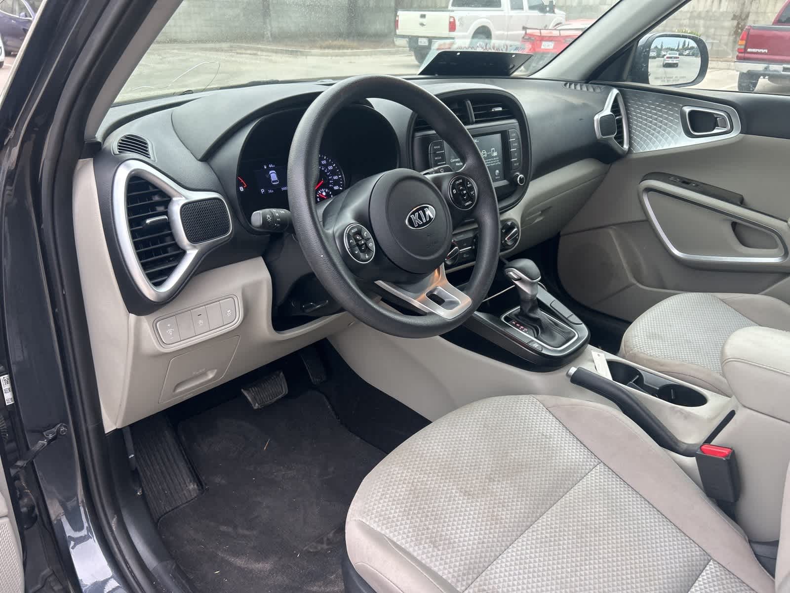 Thumbnail: 2020 Kia Soul - 24